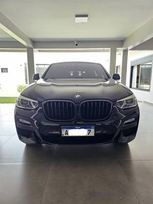 BMW X4 2.0 16V GASOLINA XDRIVE30I M SPORT STEPTRONIC BMW X4 2.0 16V GASOLINA XDRIVE30I M SPORT STEPTRONIC